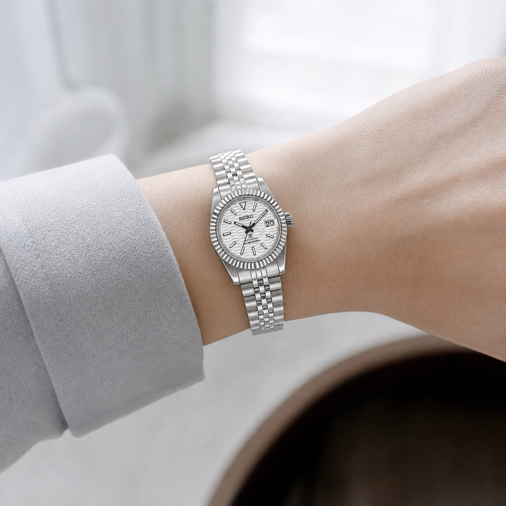 Lady Crownline – White Geometric