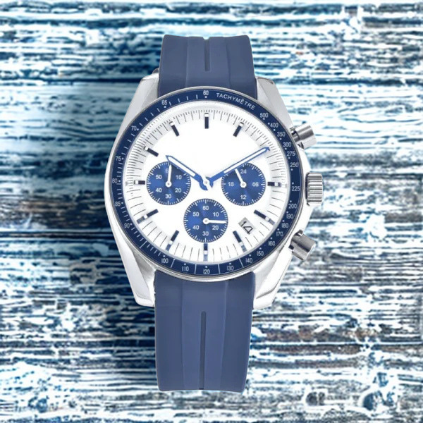 Speedline Chronograph – Moon White - CrownLab