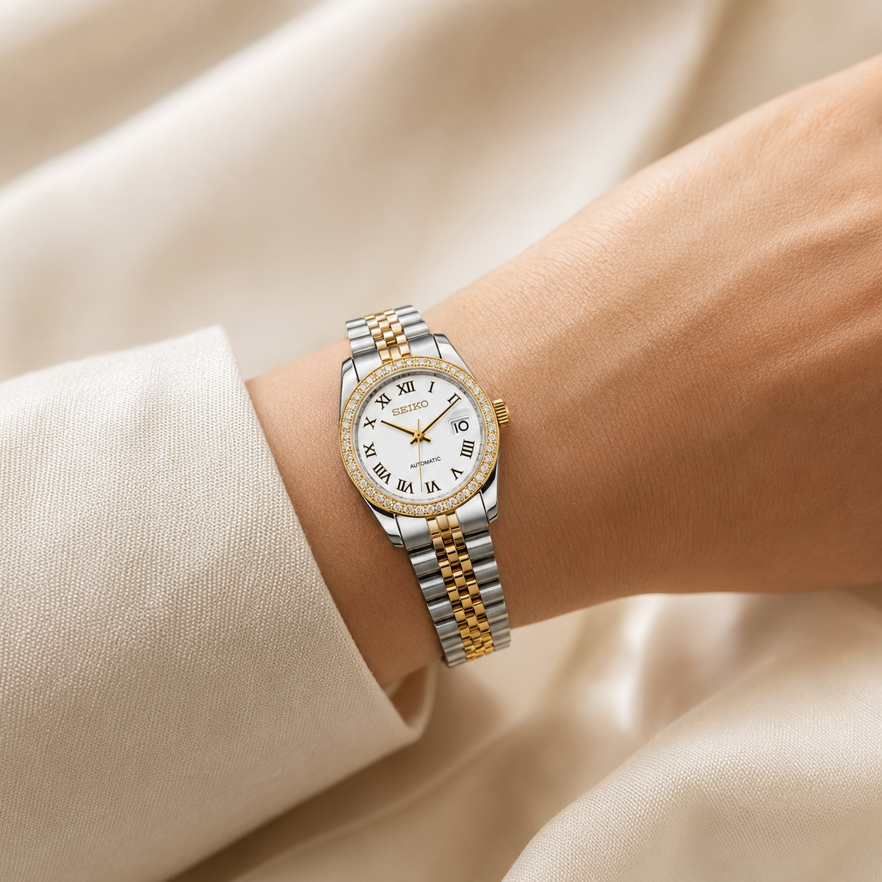 Seiko Ladyjust Two Tone White Roman Diamond by CrownLab — additional view of the dial and bracelet