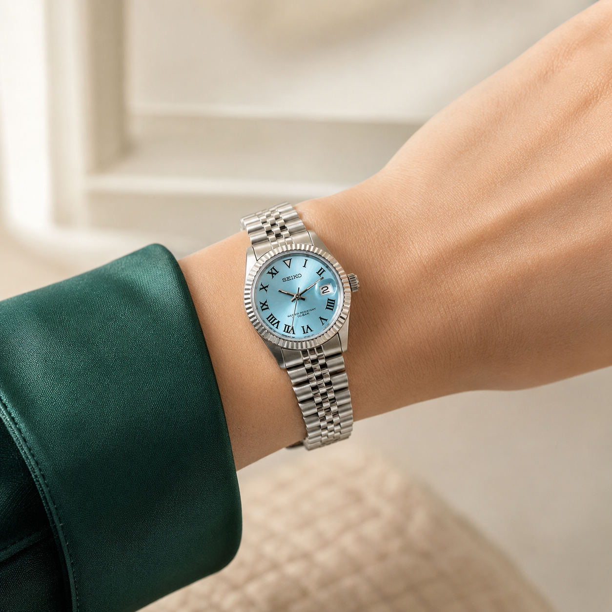 Seiko Ladyjust Ice Blue Roman Dial by CrownLab — additional view of the case and finish