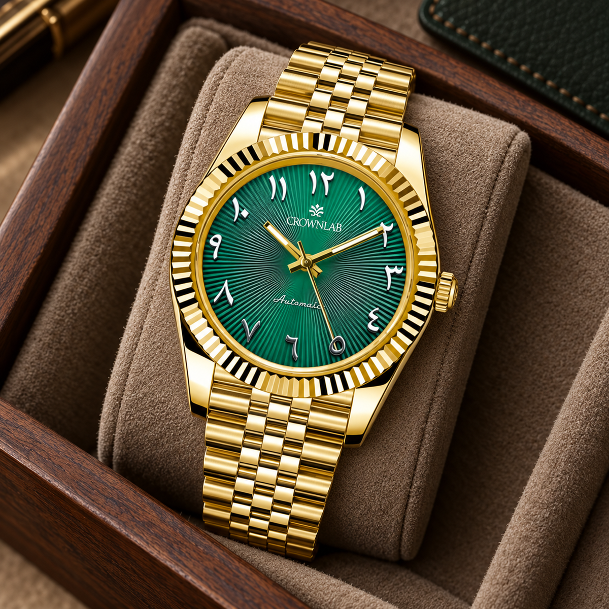 Arabic Heritage Edition Emerald & Gold in walnut suede-lined tray